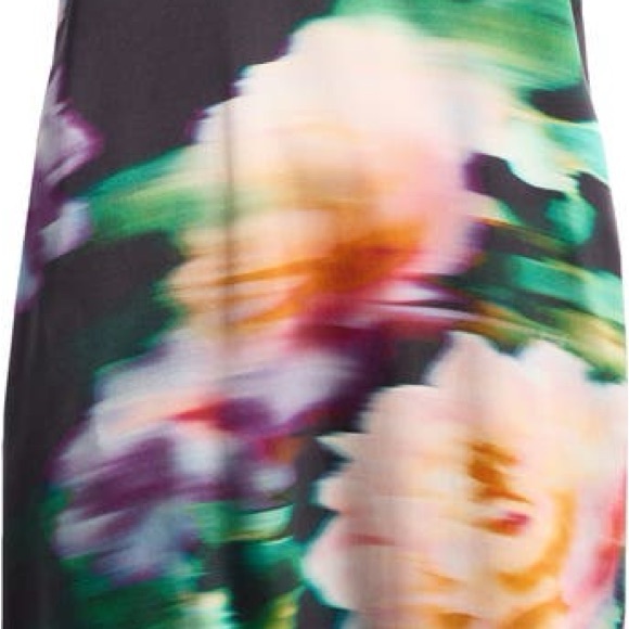 Lunya Washable Silk Nightgown Aurora Garden Size Small - Picture 4 of 5